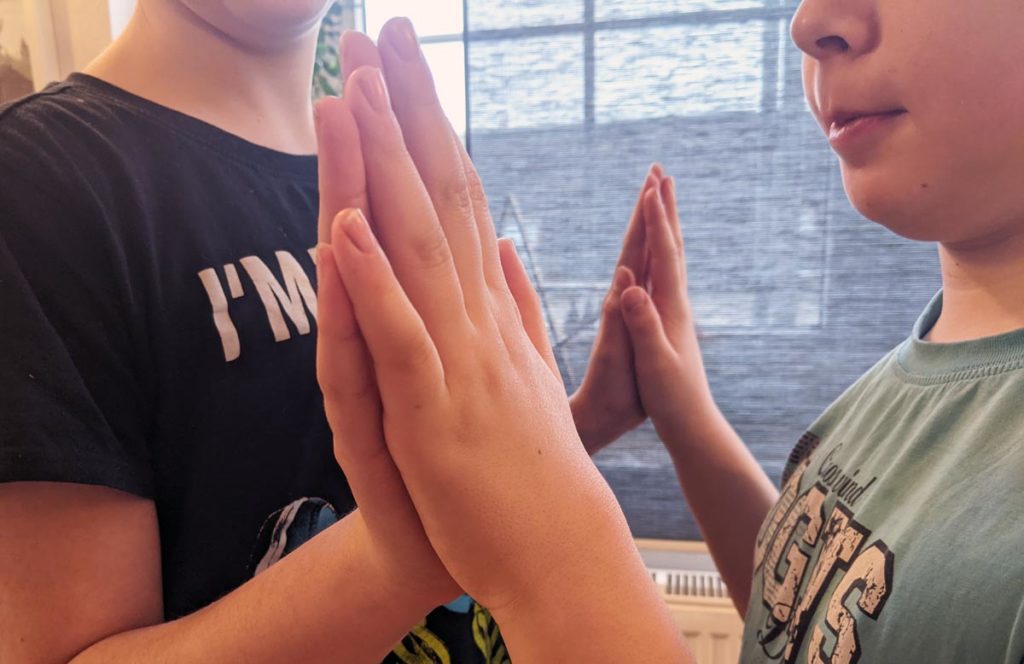 Handspiele Spieleideen mit Händen WIE24