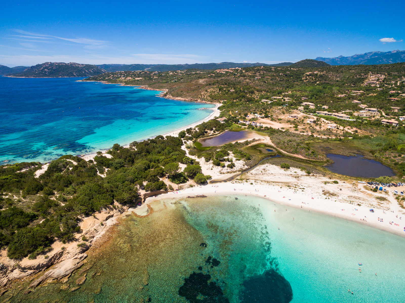 Korsika Meer und weißer Sandstrand