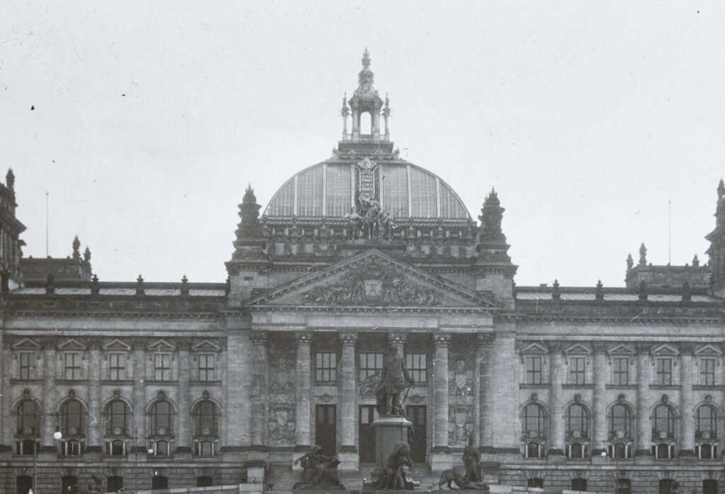 Wurde der Reichstag von Linken angezündet? Reichstag